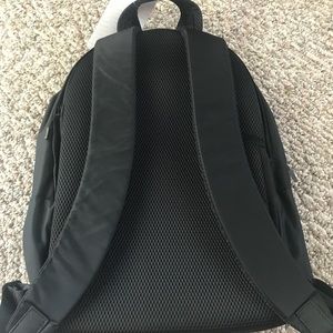 Everywhere Backpack 17L